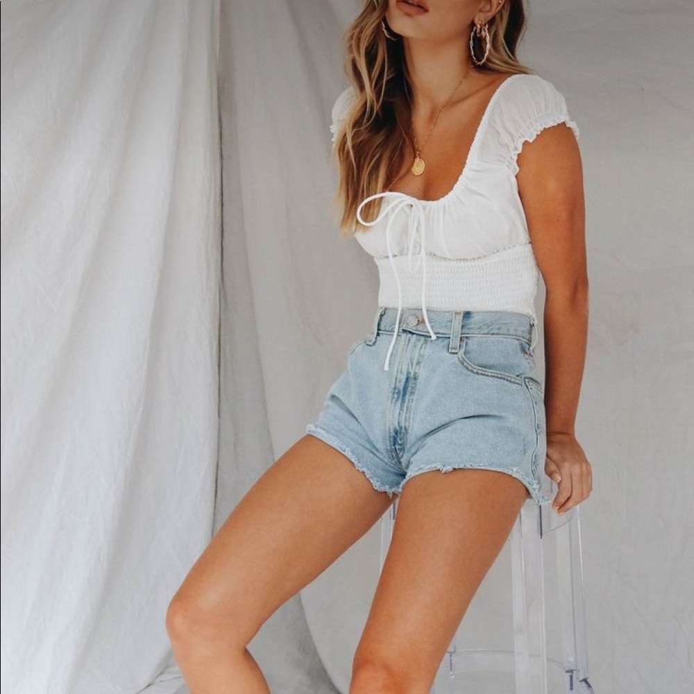 VERGE GIRL FEMME FATAL TIE TOP in white